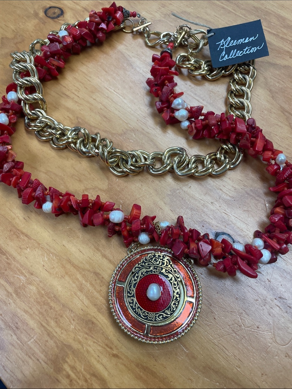 Pretty necklace